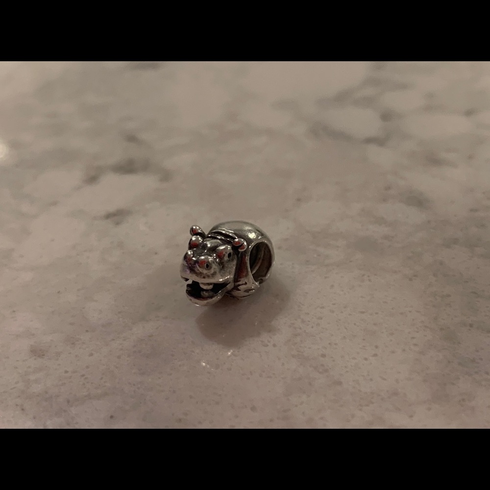 Pandora hippo charm